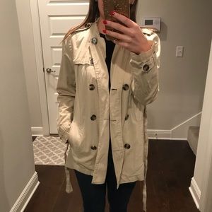 Khaki Gap Trench coat